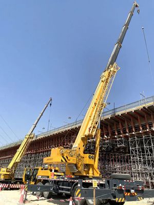 央視探班!徐工&ldquo;25噸級(jí)神車&rdquo;,海外地標(biāo)上新!